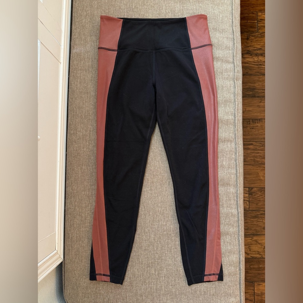 Athleta Salutation Stash High Rise Colorblock 7/8 Leggings Womens S